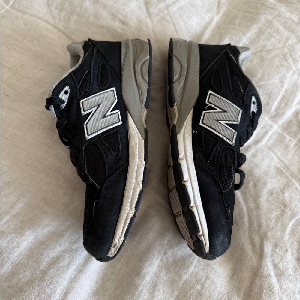 New Balance 990 Sneakers Black and Gray suede leather size 4 unisex